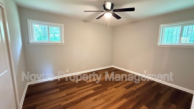 Building Photo - 42 Bagwell Dr