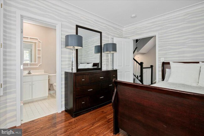 Building Photo - 2863 11th St N