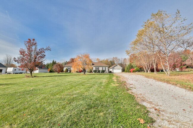 Building Photo - 151 N Meadow Ridge Trail