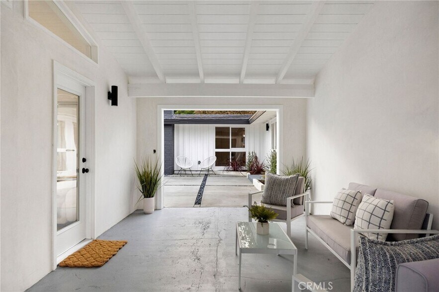 Building Photo - 3103 Shipway Ave