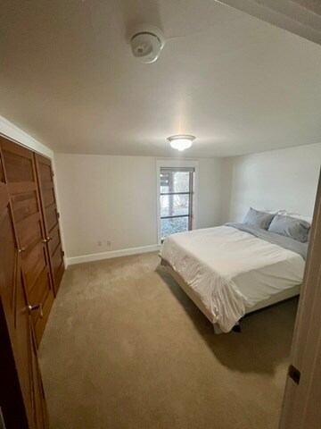 Building Photo - 809 W Rocky Creek Rd