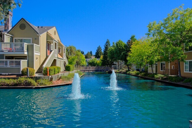 Building Photo - Fabulous 2 bedroom condo for rent in San R...