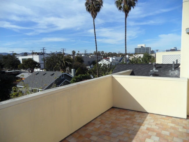 Building Photo - 1238 22nd St