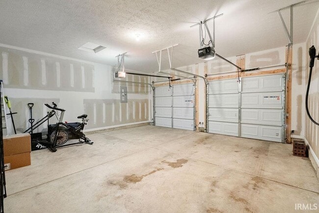 Building Photo - 2136 Upland Rdg Wy