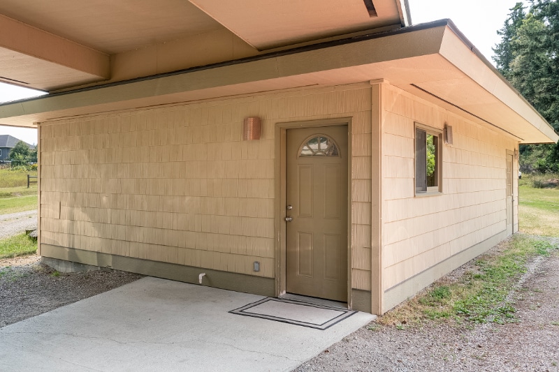 Building Photo - 23 Lilac Ln