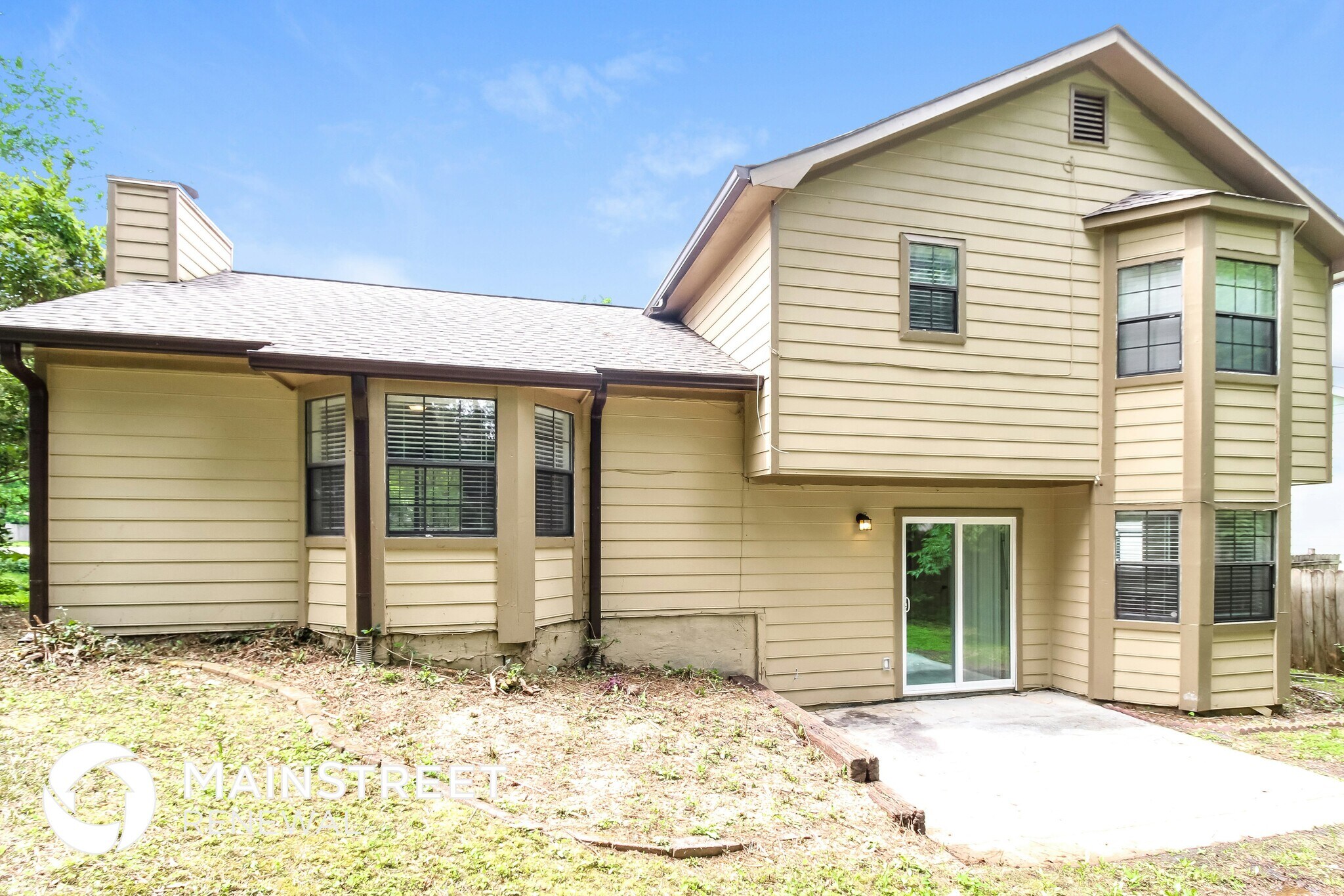 Building Photo - 1320 Howard Way