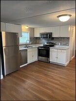 Building Photo - 6016 Cedar Glen Dr