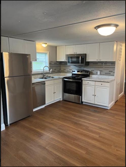 Building Photo - 6016 Cedar Glen Dr