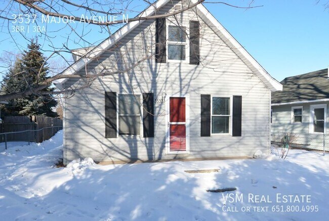 Building Photo - JUST REMODELED - 3 Bed 3 Bath Home Availab...