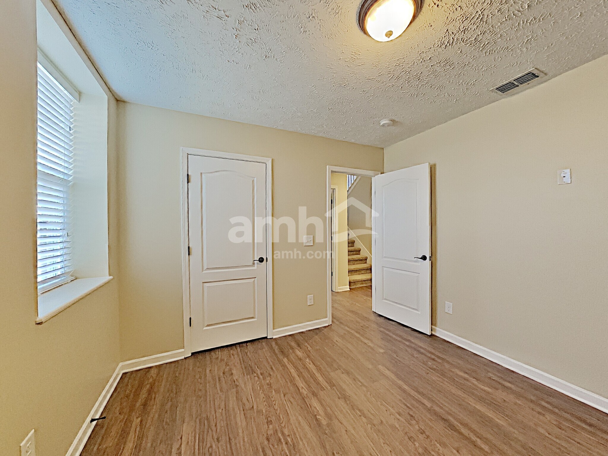 Building Photo - 808 Ottoe Ct