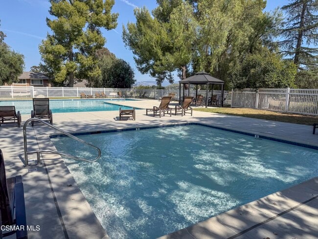 Building Photo - 28606 Conejo View Dr