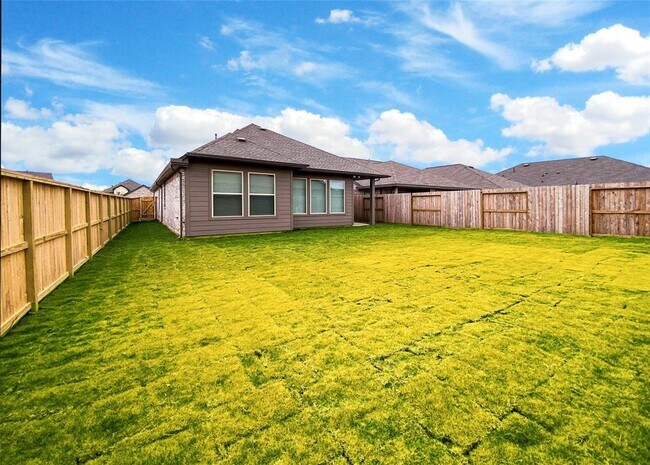 Building Photo - 2810 Chestnut Oak Cir