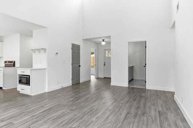 Building Photo - 4858 Quail Run