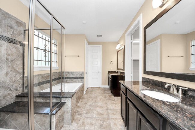 Building Photo - 27419 Canyon Reach Dr