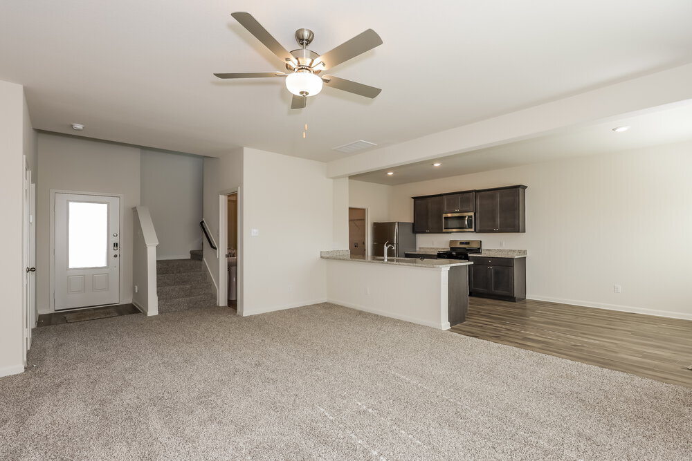 Building Photo - 1328 Redpine Dr