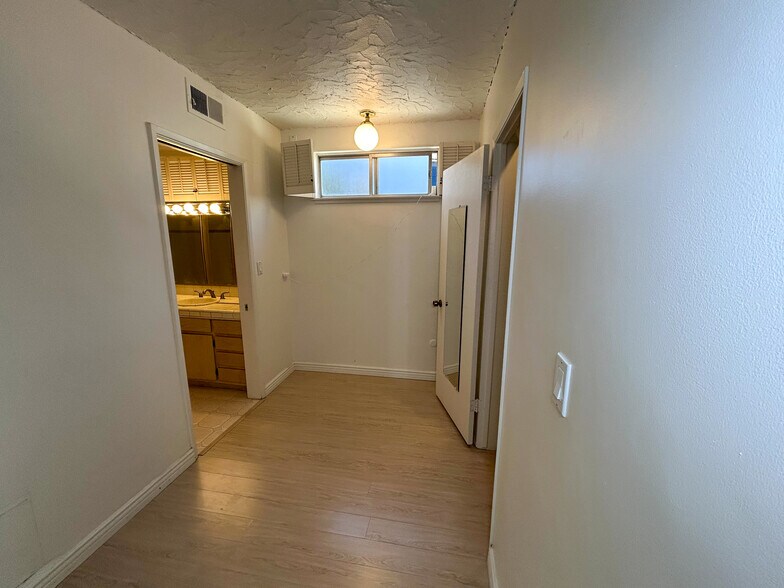 Primary Bedroom Hallway - 24507 Hatteras St