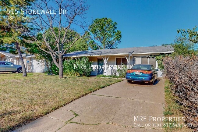 Building Photo - 515 Stonewall Dr