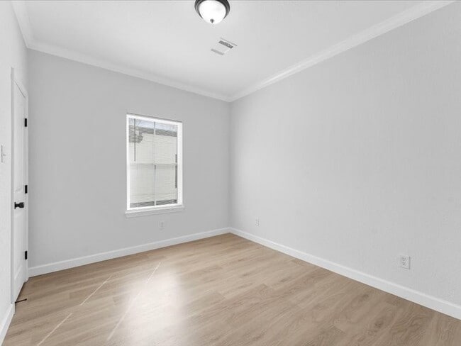 Building Photo - 21504 Ruth Dr