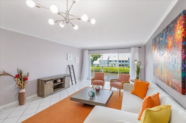 Building Photo - 6124 S River Run Dr
