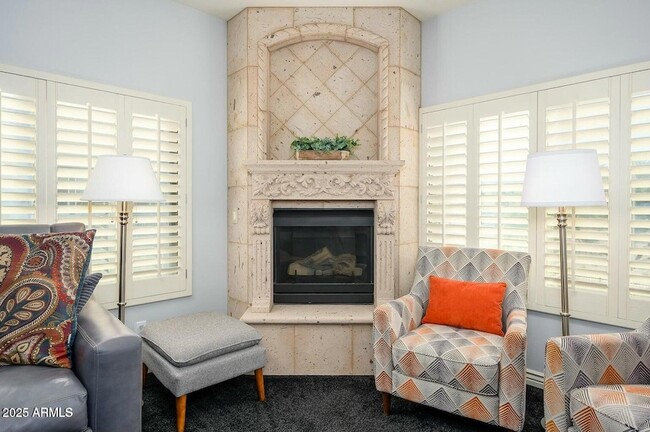 Building Photo - 5450 E Deer Valley Dr