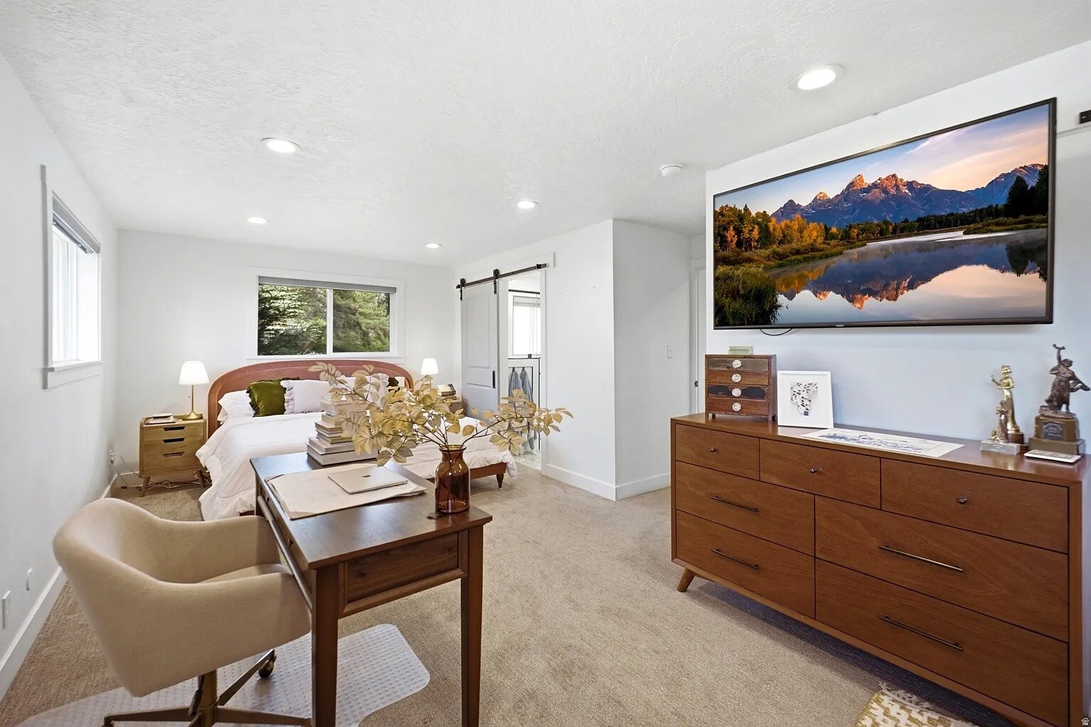 Building Photo - 3594 S Flynn Cir