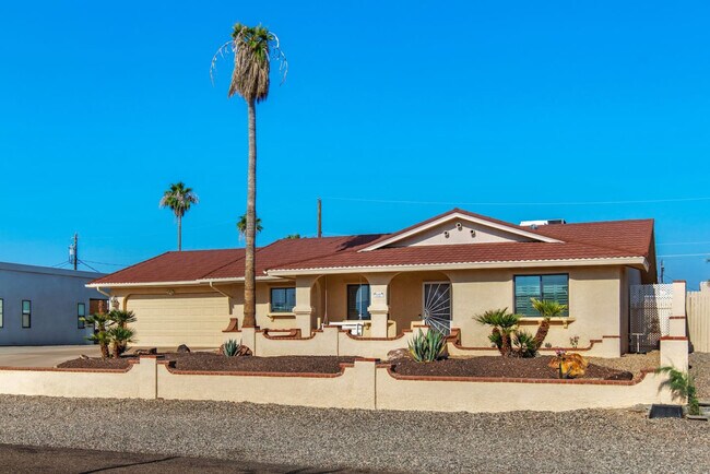Building Photo - 212 Coral Dr