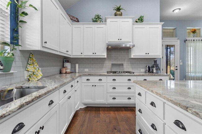 Building Photo - 3367 Vasquez Pl