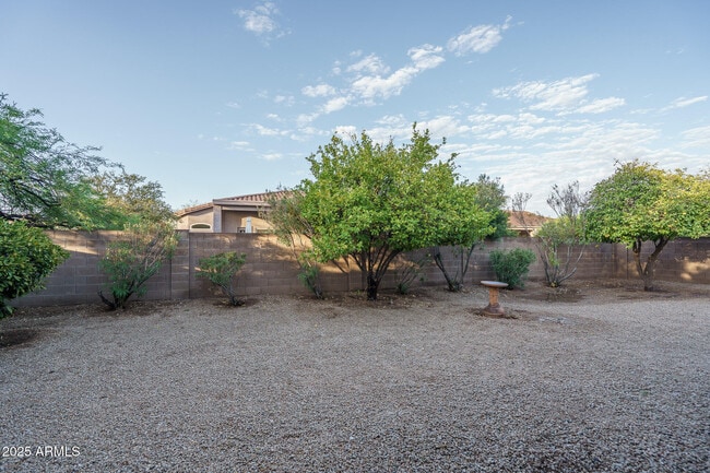 Building Photo - 4609 E Pinnacle Vista Dr