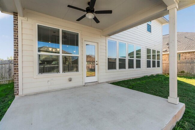 Building Photo - 400 Mante Ct