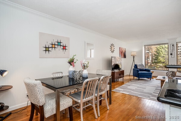 Building Photo - 1 Gold St