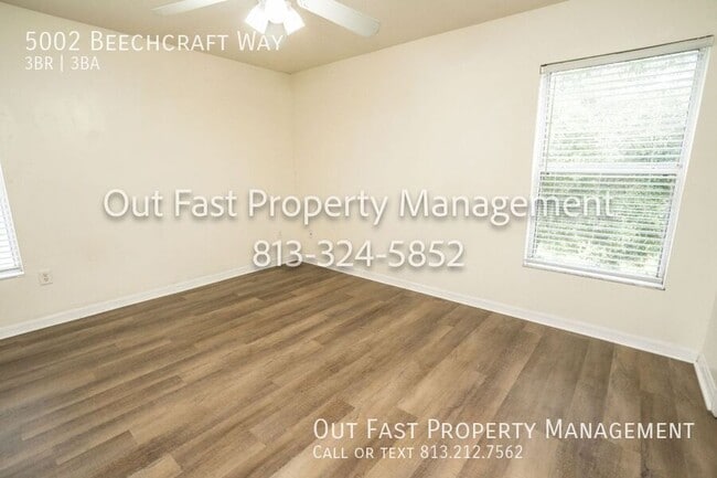 Building Photo - 5002 Beechcraft Way