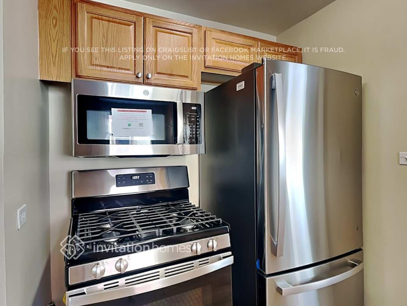 Building Photo - 9141 Menard Ave