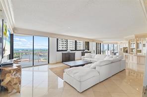 Building Photo - East Country Club Drive, Aventura, FL 33180 - 3 BR 2 BA Condo