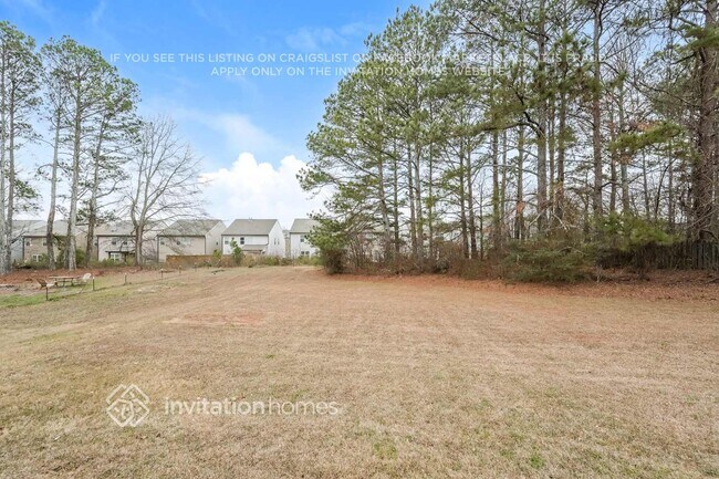 Building Photo - 2905 Meadow Gate Way