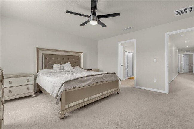 Building Photo - 2742 Red Horse Dr