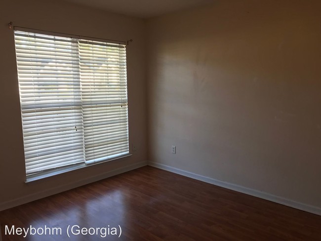 Building Photo - 3 br, 3 bath House - 327 Whitney Place