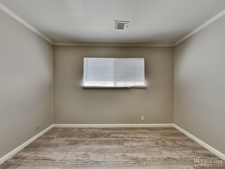 Building Photo - 1276 Alderwood Way