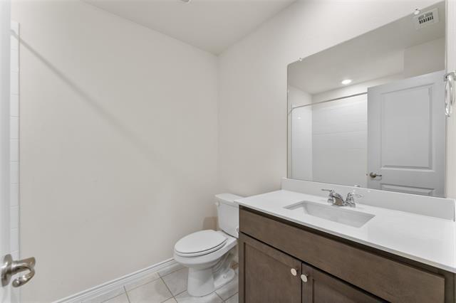 Building Photo - 413 Auburn Forest Dr