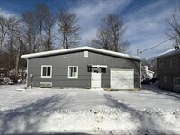 Building Photo - 9161 Brandywine Dr