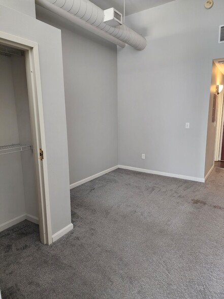 Building Photo - Perry Payne Apartments
