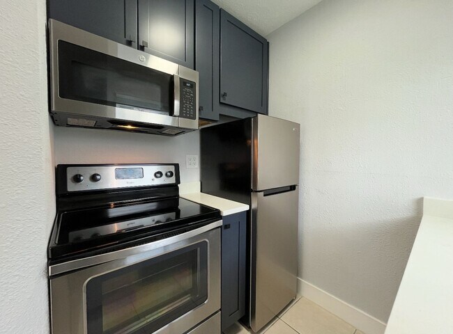 Building Photo - 50A W Boyer St