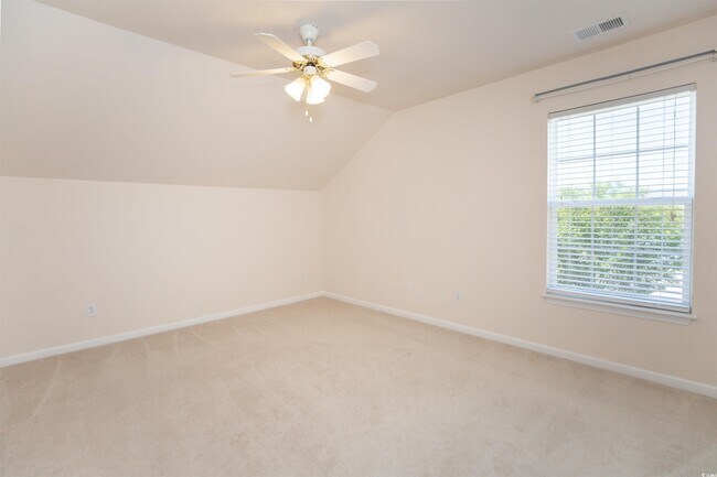 Building Photo - 2424 Hayseed Way