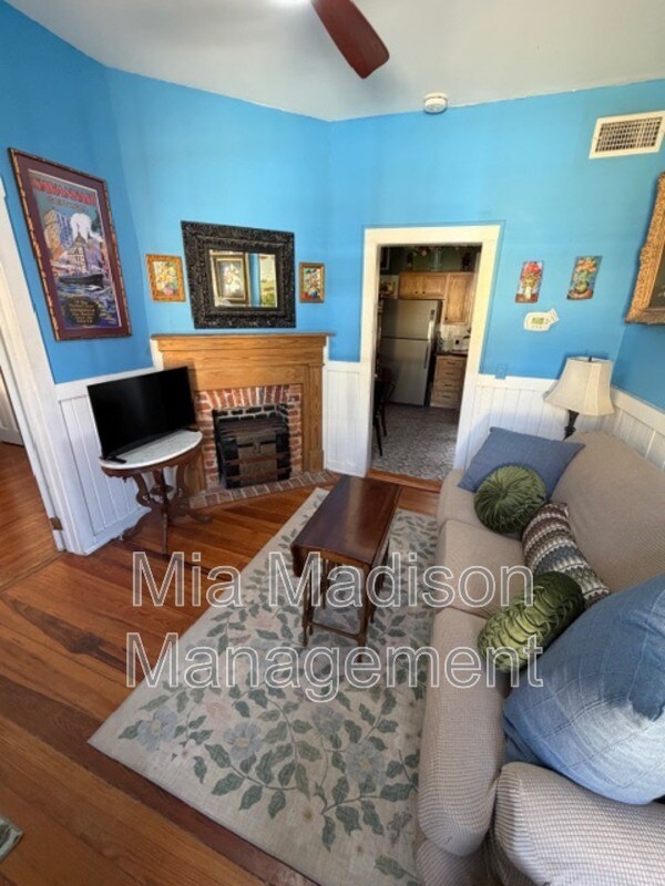 Building Photo - 547 E Macon St