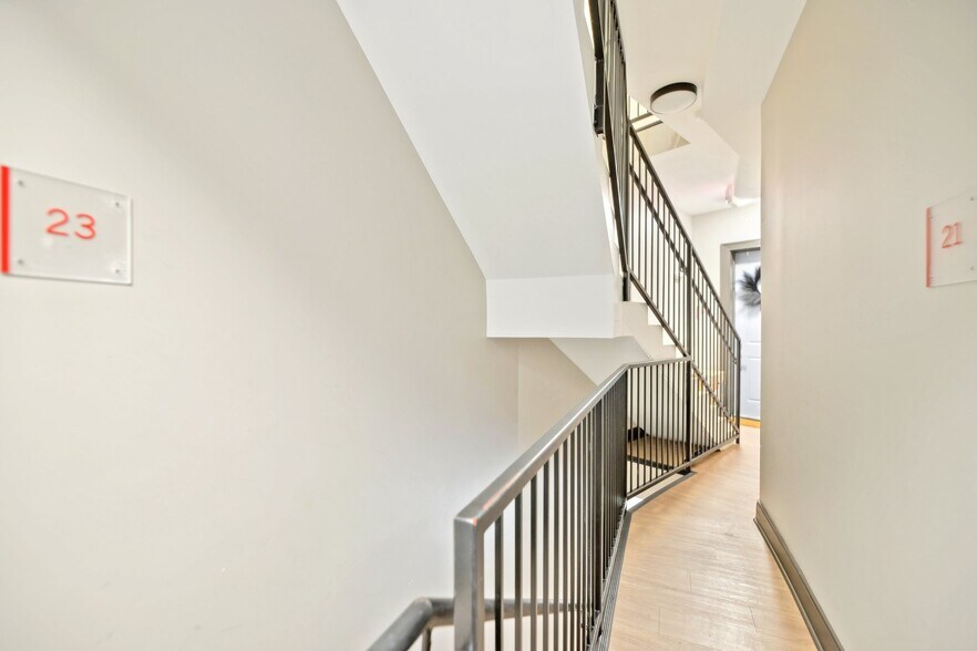 Building Photo - 459 Massachusetts Ave NW