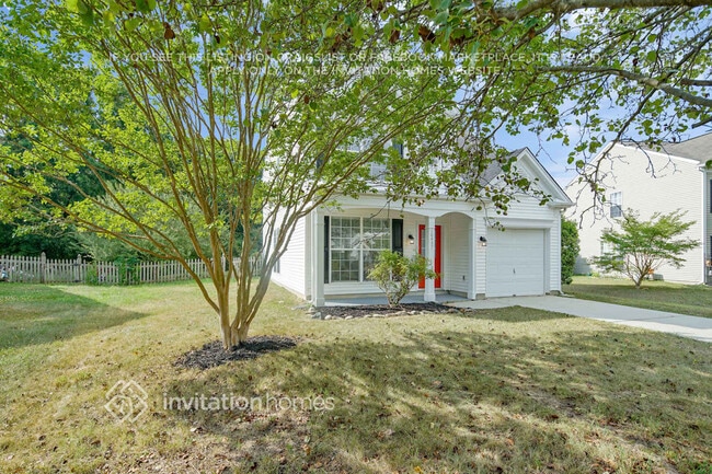Building Photo - 10437 Roundleaf Dr