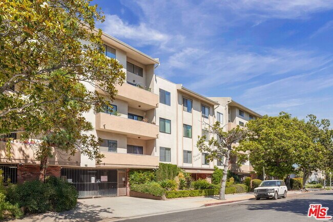 Building Photo - 1944 Glendon Ave