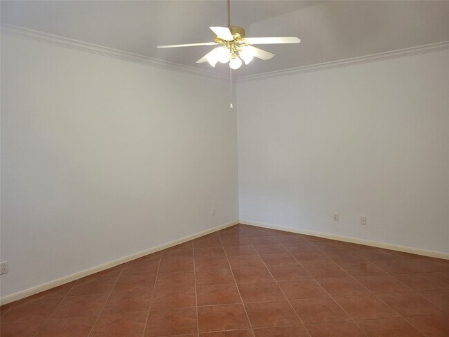 Building Photo - 1848 Nursery Rd