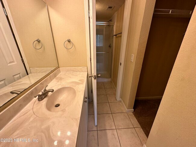 Building Photo - 6616 La Mirada Dr E