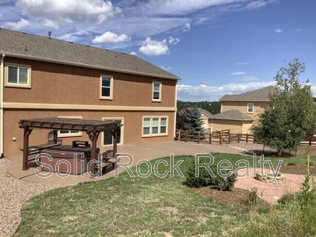 Building Photo - 655 Woodmoor Acres Dr