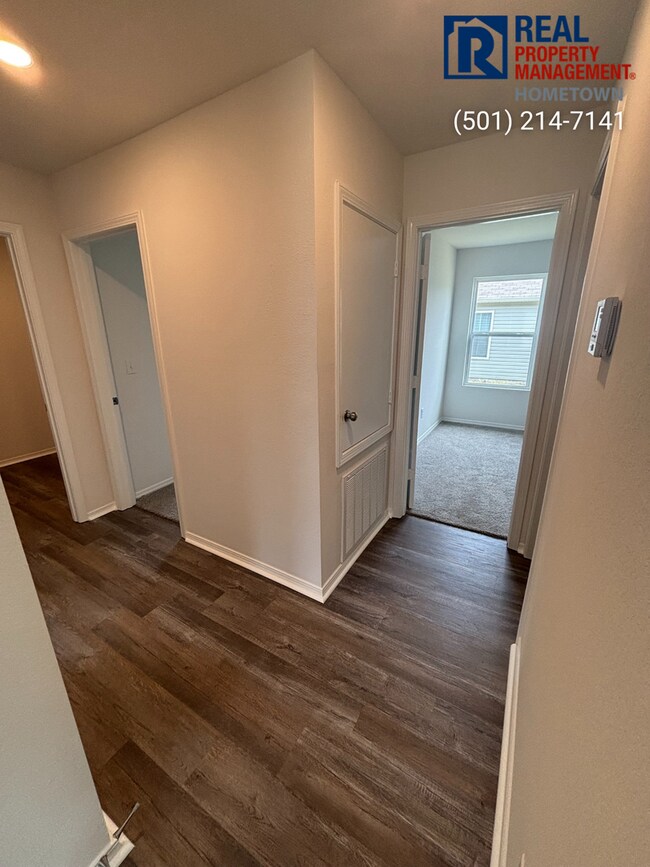 Building Photo - 6049 Croft Ave